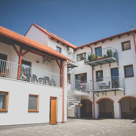 Apartman Rezidence 미쿨로프 외부 사진